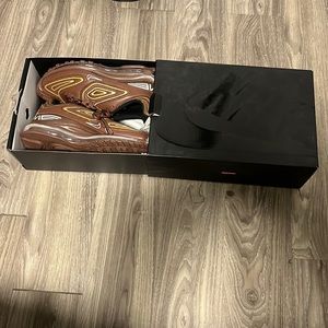 Supreme Nike collab air max 98 in brown dead stock never worn in size 12 us!
